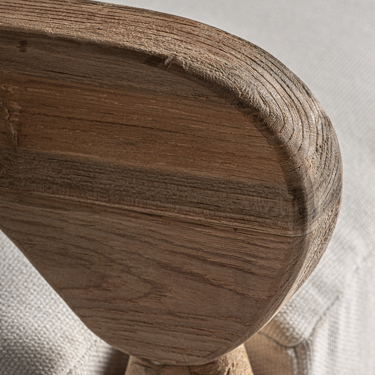 TEAK LOUNGER