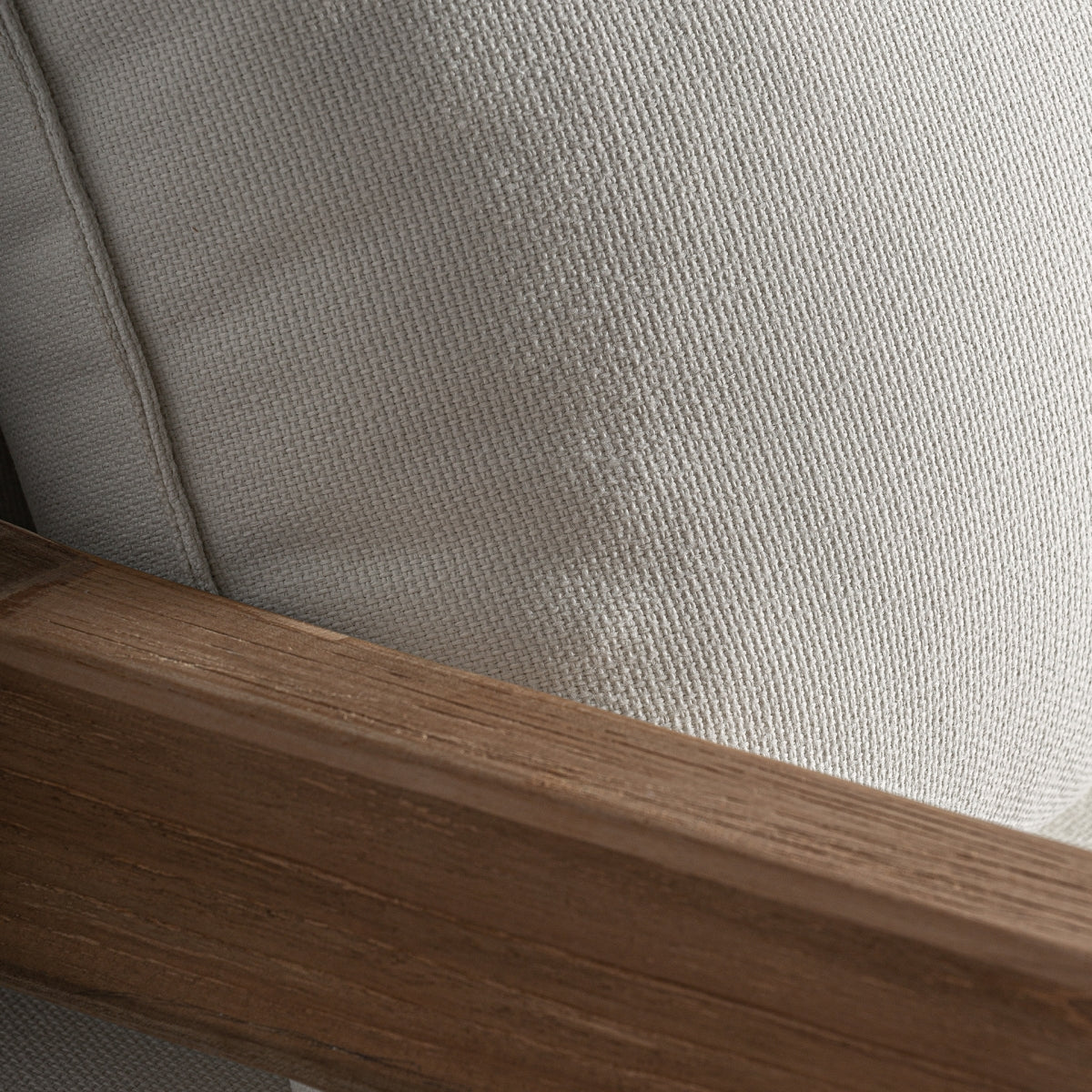 TEAK LOUNGER