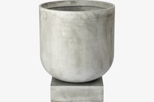 Load image into Gallery viewer, Podium Flowerpot Ø55 x H67,5 cm