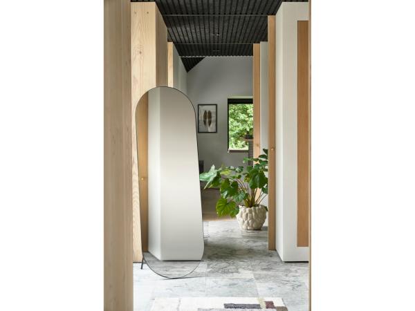 Klast Vase/Flowerpot Dia 38.5 x 31 cm Offwhite