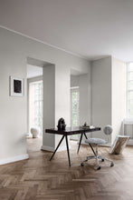 Load image into Gallery viewer, Hippo Chair Work