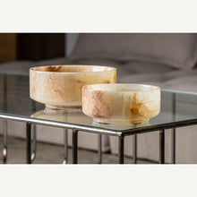 Carica l&#39;immagine nel visualizzatore di Gallery, ONYX CENTERPIECE (SET OF 2)