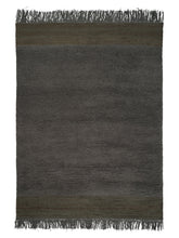 Carica l'immagine nel visualizzatore di Gallery, Ethos View Cactus hand-knotted rug – product photo | Linie Design at Bois Blanc Home, Limassol, Cyprus