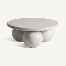 Laden Sie das Bild in den Galerie-Viewer, Stone round coffee table