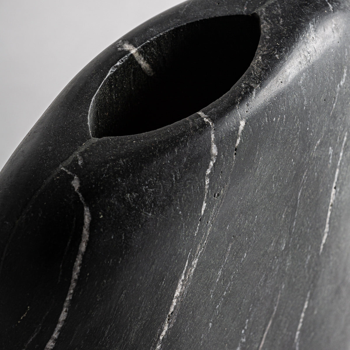 MARBLE VASE