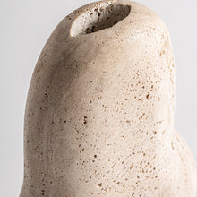 Carica l&#39;immagine nel visualizzatore di Gallery, Travertine Vase