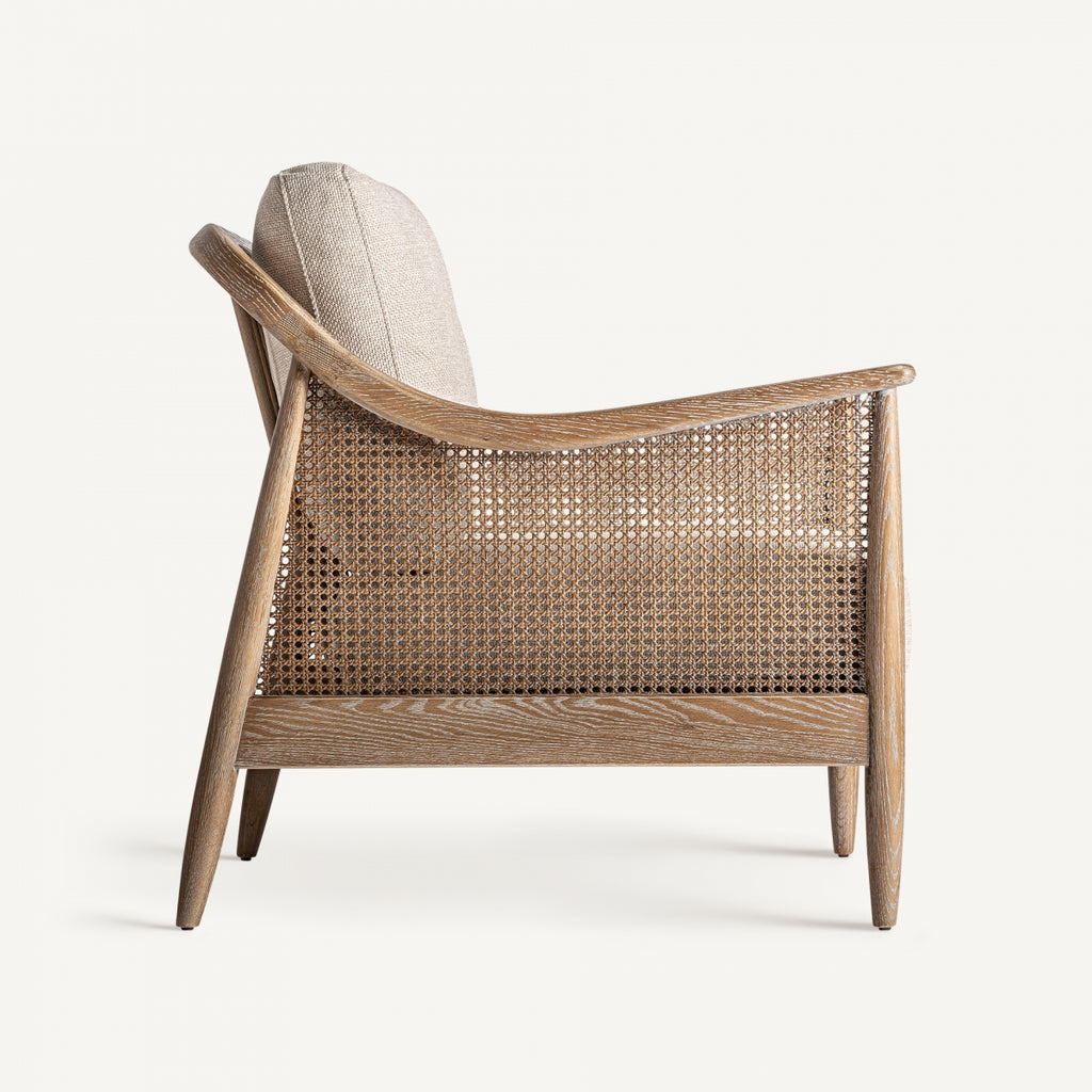 BOZANO ARMCHAIR