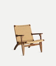 Laden Sie das Bild in den Galerie-Viewer, Brown Elm Wood and Rope Armchair
