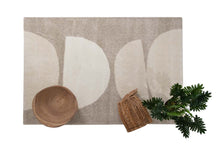 Load image into Gallery viewer, Lilly Carpet 200x290cm