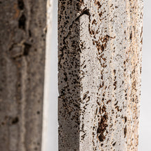 Charger l'image dans la galerie, Travertine side table