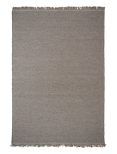 Laden Sie das Bild in den Galerie-Viewer, Pastoral Unity Grey hand-woven rug – product photo | Linie Design at Bois Blanc Home, Limassol, Cyprus