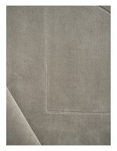 Laden Sie das Bild in den Galerie-Viewer, Lineal Poem Grey hand-tufted rug – close-up of the texture | Linie Design at Bois Blanc Home, Limassol, Cyprus