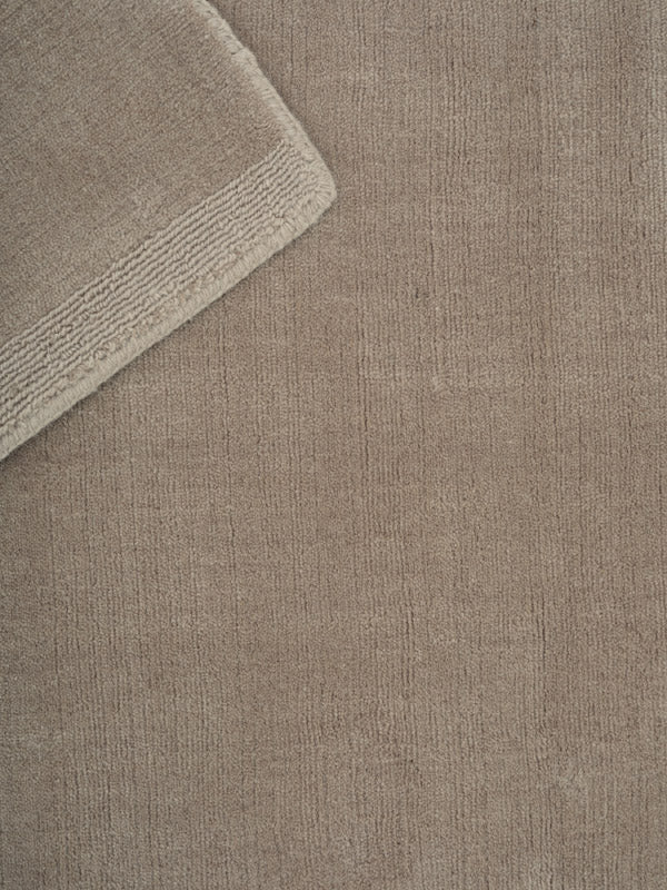 Halo Cloud Taupe loom-knotted rug – close-up of the texture | Linie Design at Bois Blanc Home, Limassol, Cyprus