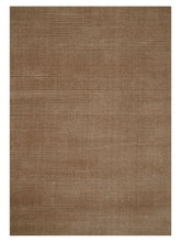 Laden Sie das Bild in den Galerie-Viewer, Halo Cloud Amber loom-knotted rug – close-up of the texture | Linie Design at Bois Blanc Home, Limassol, Cyprus