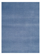 Laden Sie das Bild in den Galerie-Viewer, Halo Cloud Blue loom-knotted rug – close-up of the texture | Linie Design at Bois Blanc Home, Limassol, Cyprus