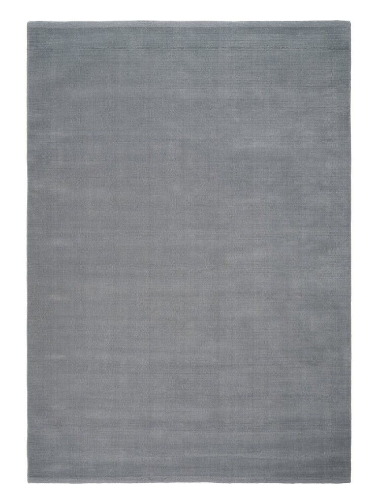 Halo Cloud Ocean loom-knotted rug | Linie Design at Bois Blanc Home, Limassol, Cyprus