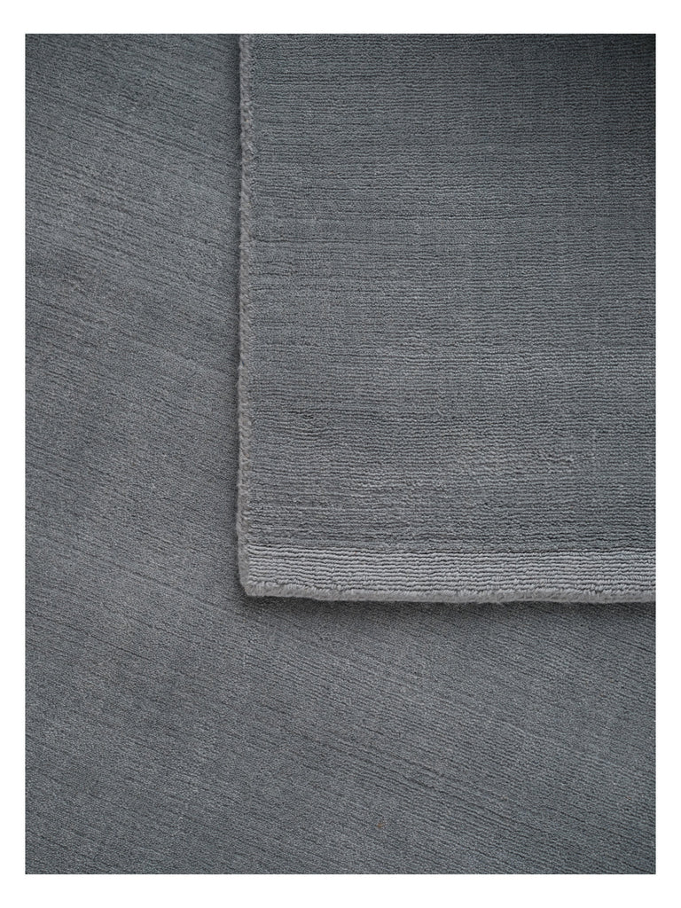 Halo Cloud Ocean loom-knotted rug – close-up of the texture | Linie Design at Bois Blanc Home, Limassol, Cyprus