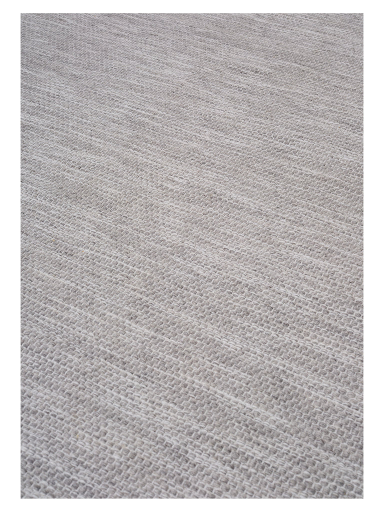 Adonic Mist Steel hand-woven rug – close-up of the texture | Linie Design at Bois Blanc Home, Limassol, Cyprus