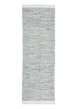 Carica l'immagine nel visualizzatore di Gallery, Adonic Mist Mixed hand-woven rug – detail 4 | Linie Design at Bois Blanc Home, Limassol, Cyprus