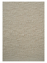 Carica l'immagine nel visualizzatore di Gallery, Pebbled Poem White hand-woven rug – detail 2 | Linie Design at Bois Blanc Home, Limassol, Cyprus