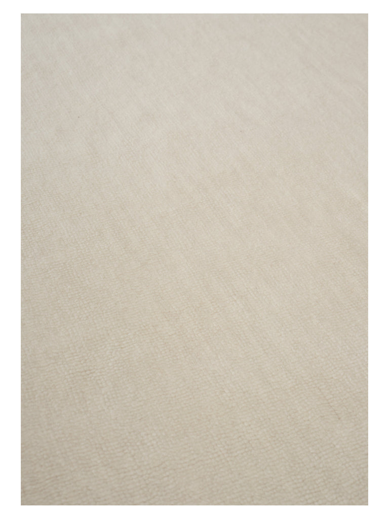 Hushed Frame White table-tuft rug – close-up of the texture | Linie Design at Bois Blanc Home, Limassol, Cyprus