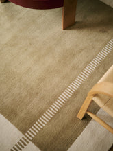 Carica l'immagine nel visualizzatore di Gallery, Kimex Ochre hand-knotted rug – detail 3 | Linie Design at Bois Blanc Home, Limassol, Cyprus