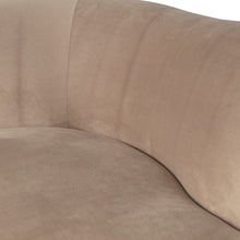 Laden Sie das Bild in den Galerie-Viewer, SARA LOUNGE ARMCHAIR LEFT VELVET KHAKI