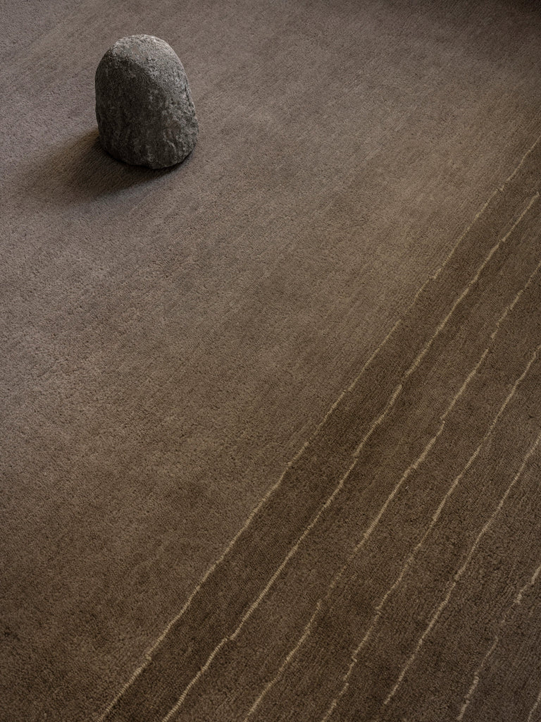 Drift Line Moss hand-knotted rug – detail 3 | Linie Design at Bois Blanc Home, Limassol, Cyprus