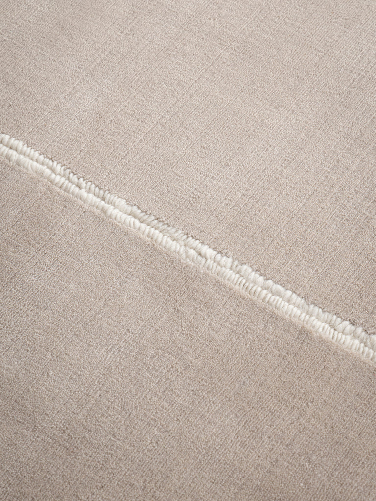 Faded Noren Cream loom-knotted rug – detail 5 | Linie Design at Bois Blanc Home, Limassol, Cyprus