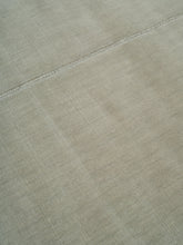 Carica l'immagine nel visualizzatore di Gallery, Faded Noren Taupe loom-knotted rug – detail 3 | Linie Design at Bois Blanc Home, Limassol, Cyprus