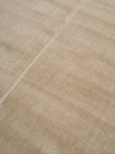 Carica l'immagine nel visualizzatore di Gallery, Faded Noren Camel loom-knotted rug – detail 3 | Linie Design at Bois Blanc Home, Limassol, Cyprus