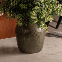 Load image into Gallery viewer, Gawan Vase