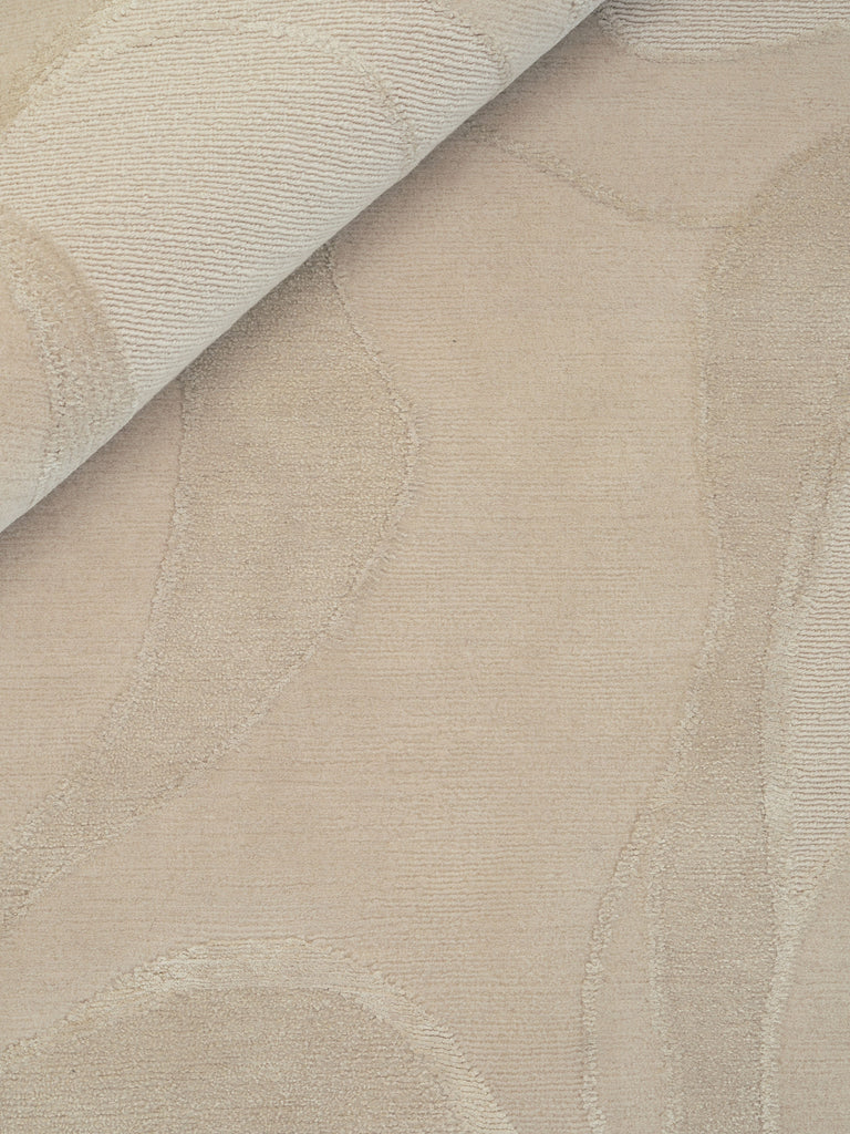 Aquaverse Beige hand-knotted rug – detail 5 | Linie Design at Bois Blanc Home, Limassol, Cyprus