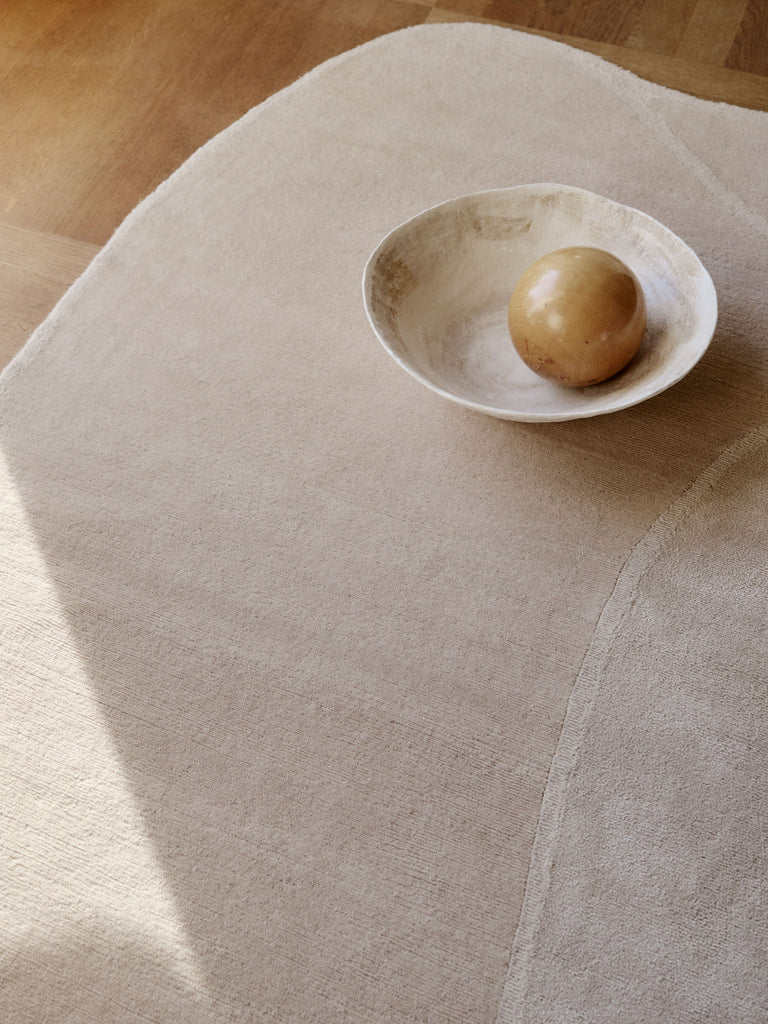 Shoal Dream Beige hand-knotted rug – detail 3 | Linie Design at Bois Blanc Home, Limassol, Cyprus