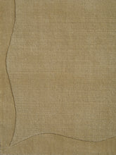 Charger l'image dans la galerie, Crest Motion Light Yellow loom-knotted rug – close-up of the texture | Linie Design at Bois Blanc Home, Limassol, Cyprus