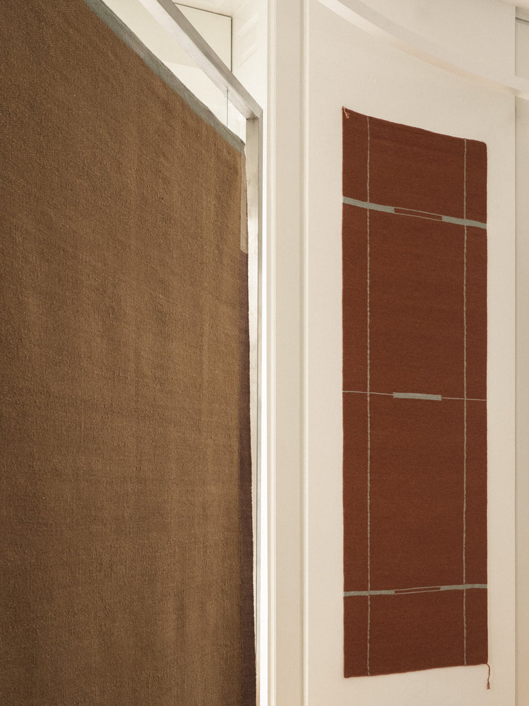 Verge Atelier Burnt Umber hand-woven rug – detail 5 | Linie Design at Bois Blanc Home, Limassol, Cyprus