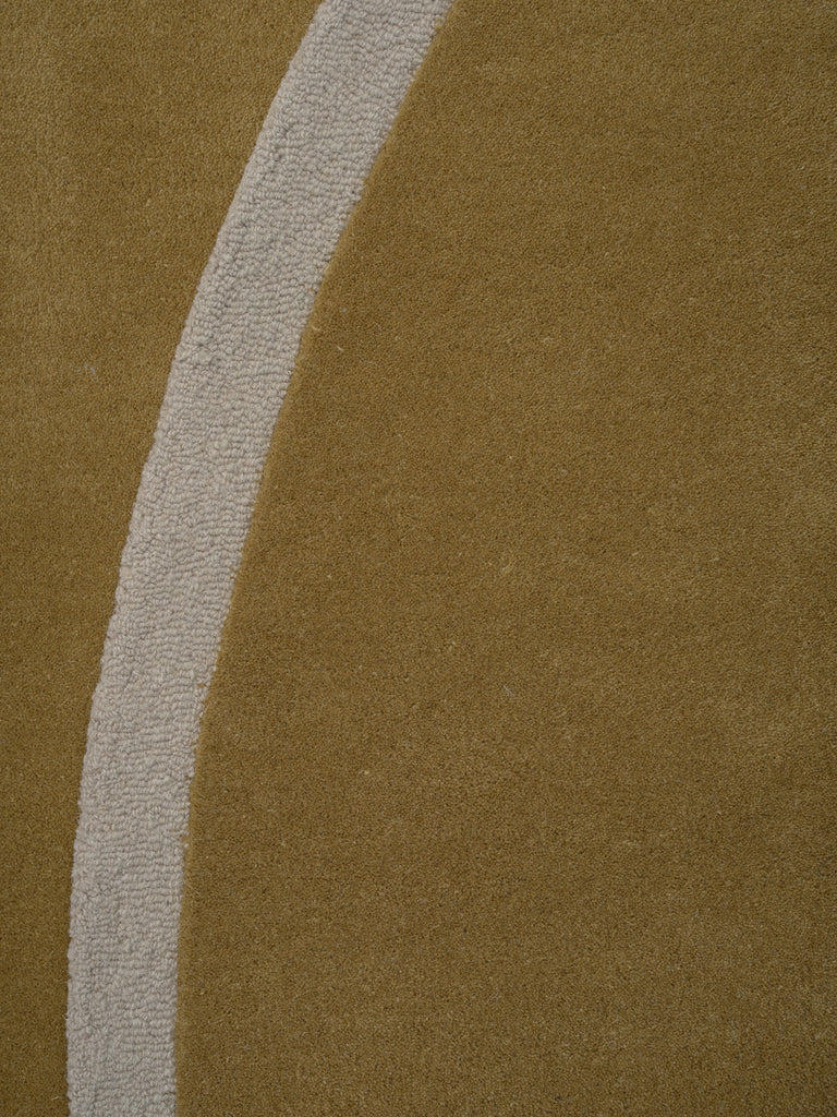 Eluna Virel Mustard hand-tufted rug – close-up of the texture | Linie Design at Bois Blanc Home, Limassol, Cyprus
