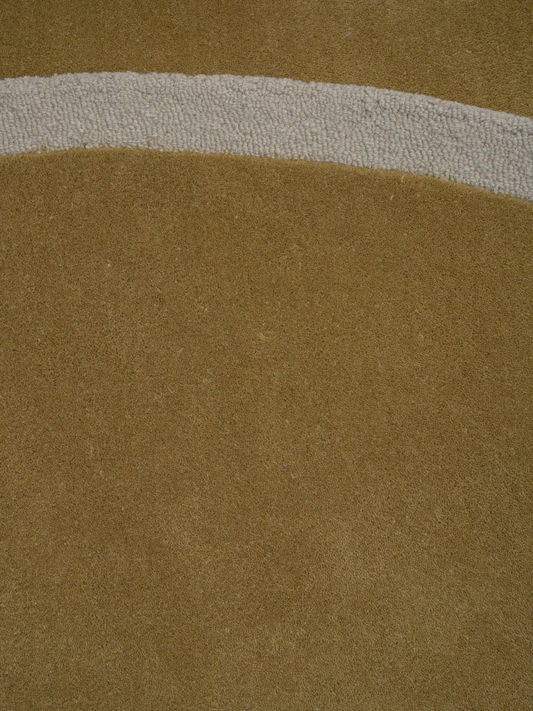 Eluna Virel Mustard hand-tufted rug – close-up of the texture | Linie Design at Bois Blanc Home, Limassol, Cyprus