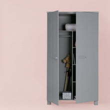 Charger l'image dans la galerie, DENNIS WARDROBE PINE CONCRETE GREY [fsc]