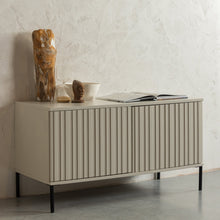 Carica l'immagine nel visualizzatore di Gallery, NEW GRAVURE TV UNIT 100 CM PINE DUST [fsc]