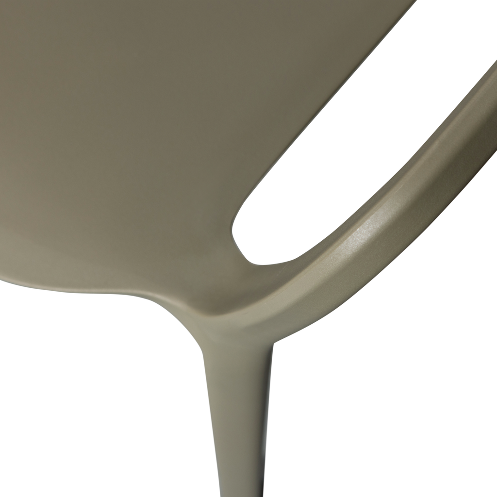 BENT GARDEN CHAIR PLASTIC GREEN