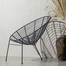 Laden Sie das Bild in den Galerie-Viewer, JANE LOUNGE CHAIR GARDEN INK