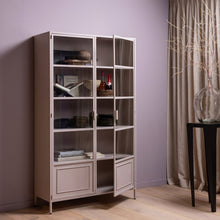Laden Sie das Bild in den Galerie-Viewer, RONJA CABINET XL METAL SOFT PINK