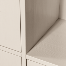 Laden Sie das Bild in den Galerie-Viewer, MEREL STORAGE CABINET PINE DUST [fsc]