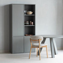 Laden Sie das Bild in den Galerie-Viewer, MEREL STORAGE CABINET PINE WARM GREY [fsc]