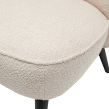 Laden Sie das Bild in den Galerie-Viewer, SARA ARMCHAIR CREAM