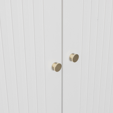 Laden Sie das Bild in den Galerie-Viewer, SIPKE WARDROBE PINE WHITE [fsc]