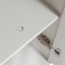 Laden Sie das Bild in den Galerie-Viewer, OLIVIA WARDROBE PINE DUST [fsc]