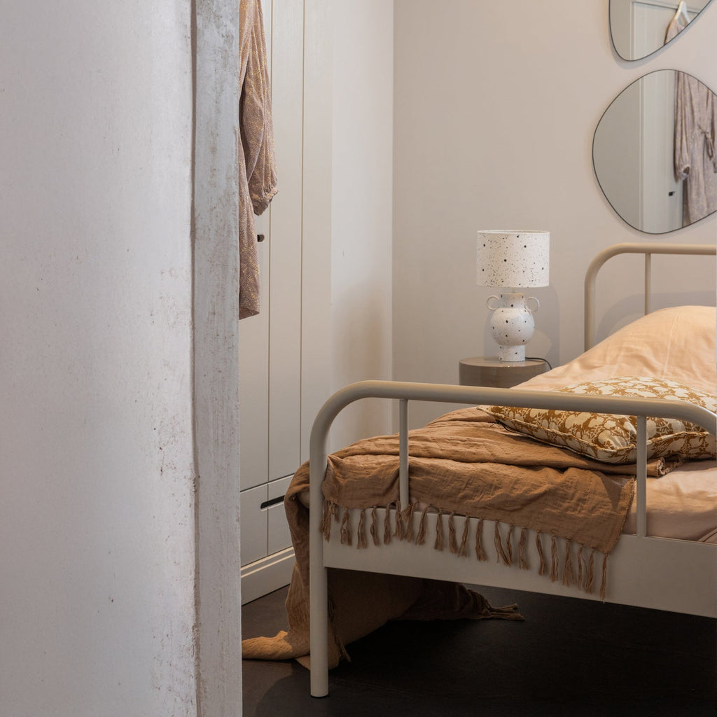 MATA SINGLE BED METAL SAND 90x200CM
