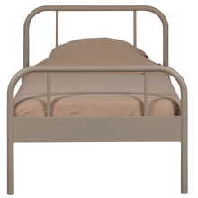 Laden Sie das Bild in den Galerie-Viewer, MATA SINGLE BED METAL SAND 90x200CM